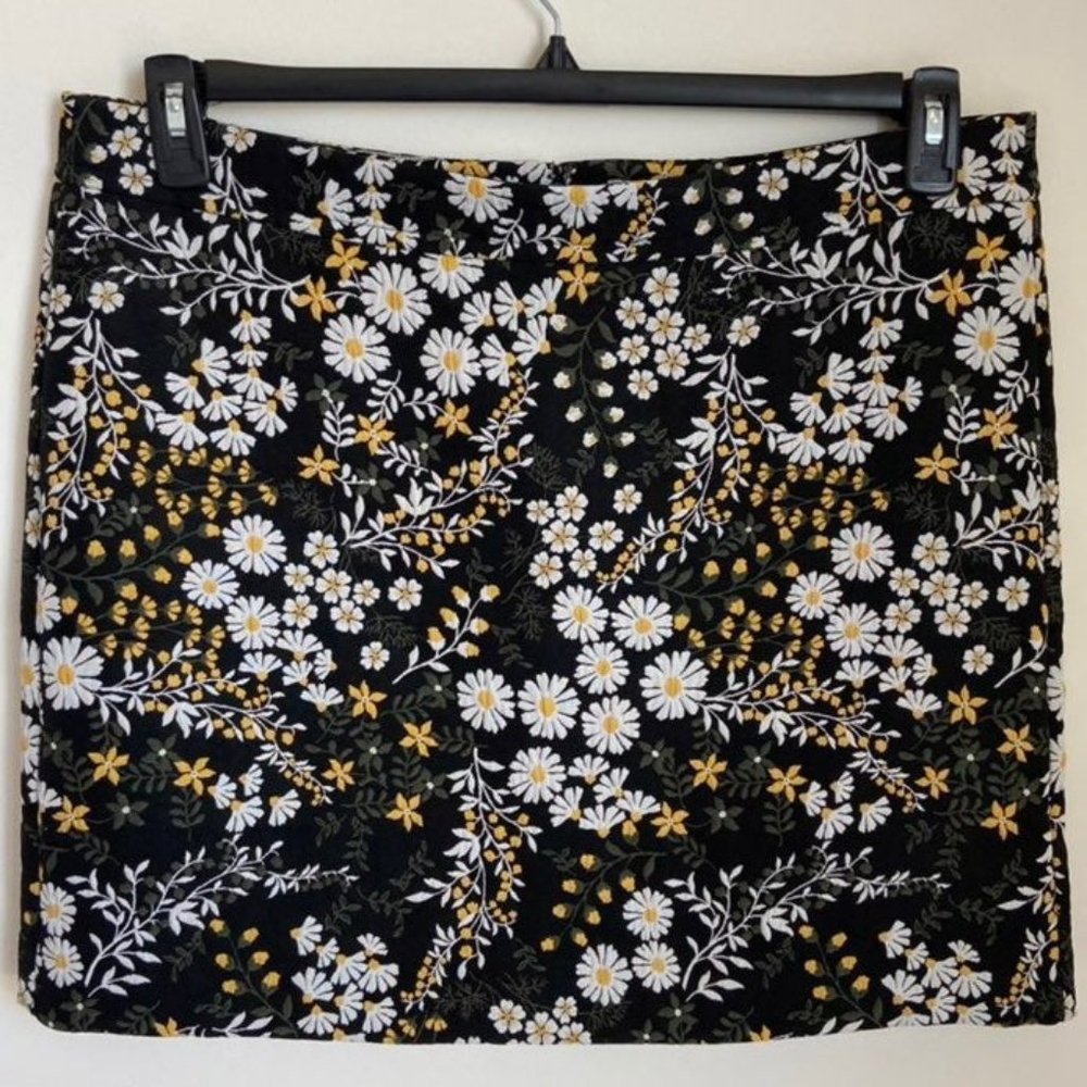 LOFT Outlet Black Yellow and White Floral Skirt Size 16